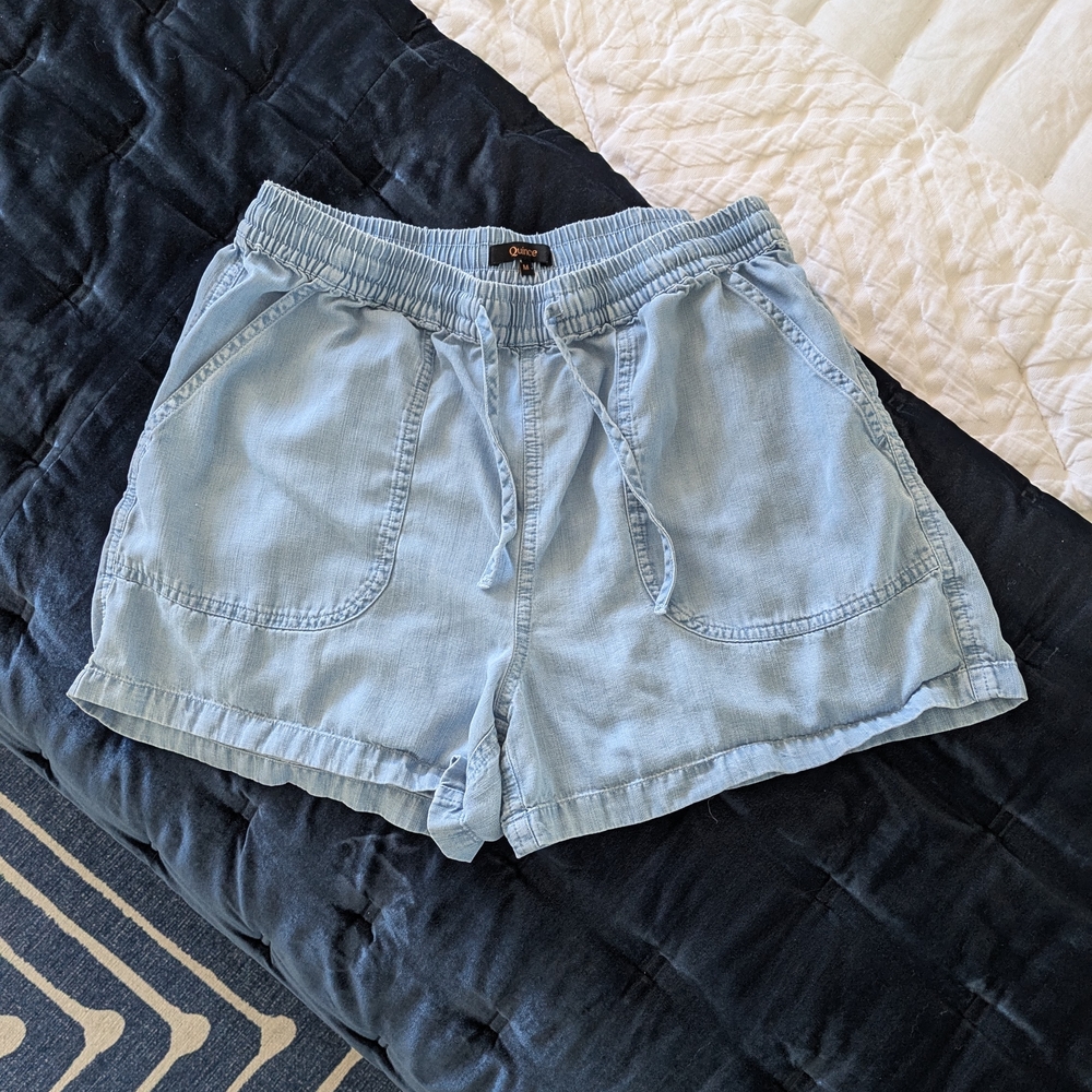 Quince Drawstring Chambray Shorts, Medium